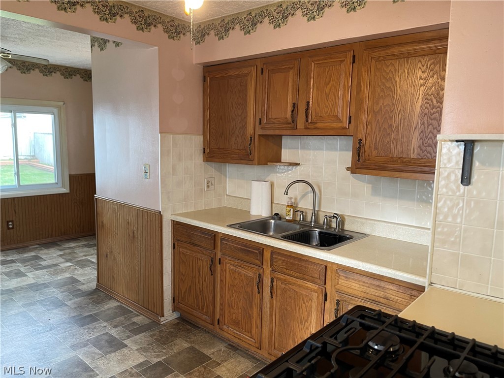 757 Davies Avenue Akron OH 44306
