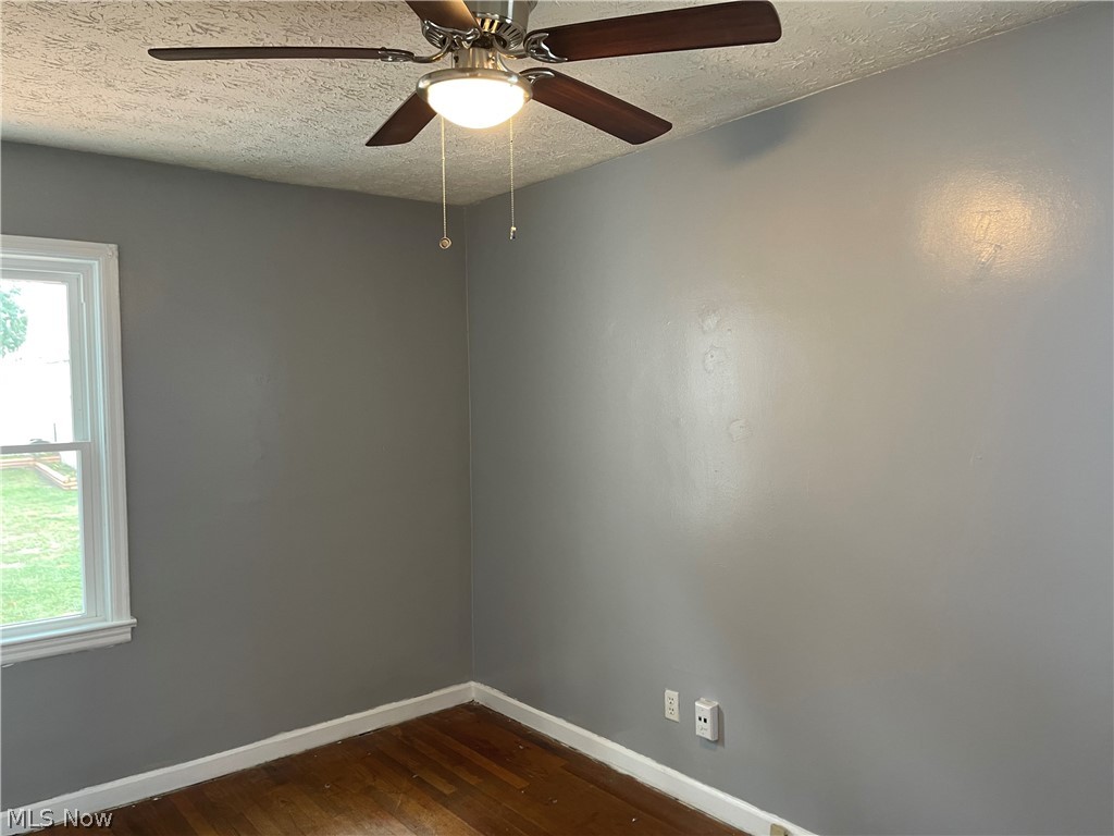 757 Davies Avenue Akron OH 44306