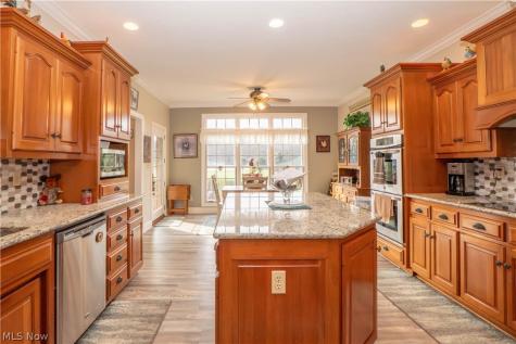 8114 Lisbon Street E East Canton OH 44730