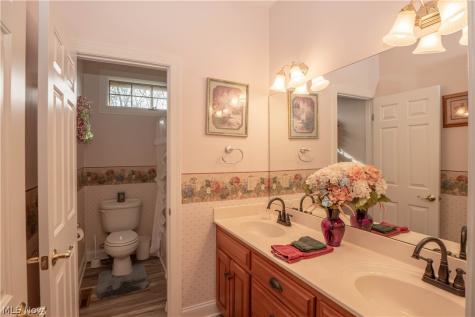 8114 Lisbon Street E East Canton OH 44730