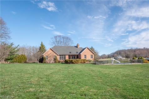 8114 Lisbon Street E East Canton OH 44730