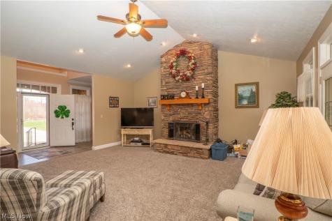 8114 Lisbon Street E East Canton OH 44730