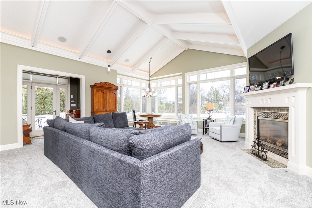 26161 Shaker Boulevard Beachwood OH 44122