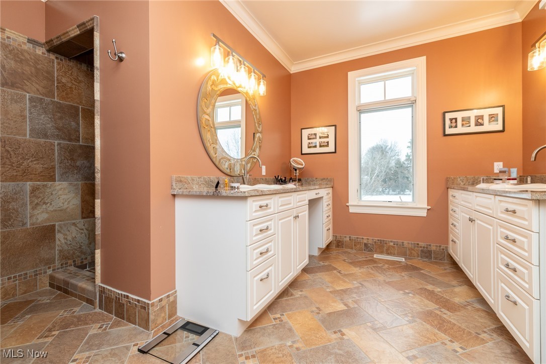 26161 Shaker Boulevard Beachwood OH 44122