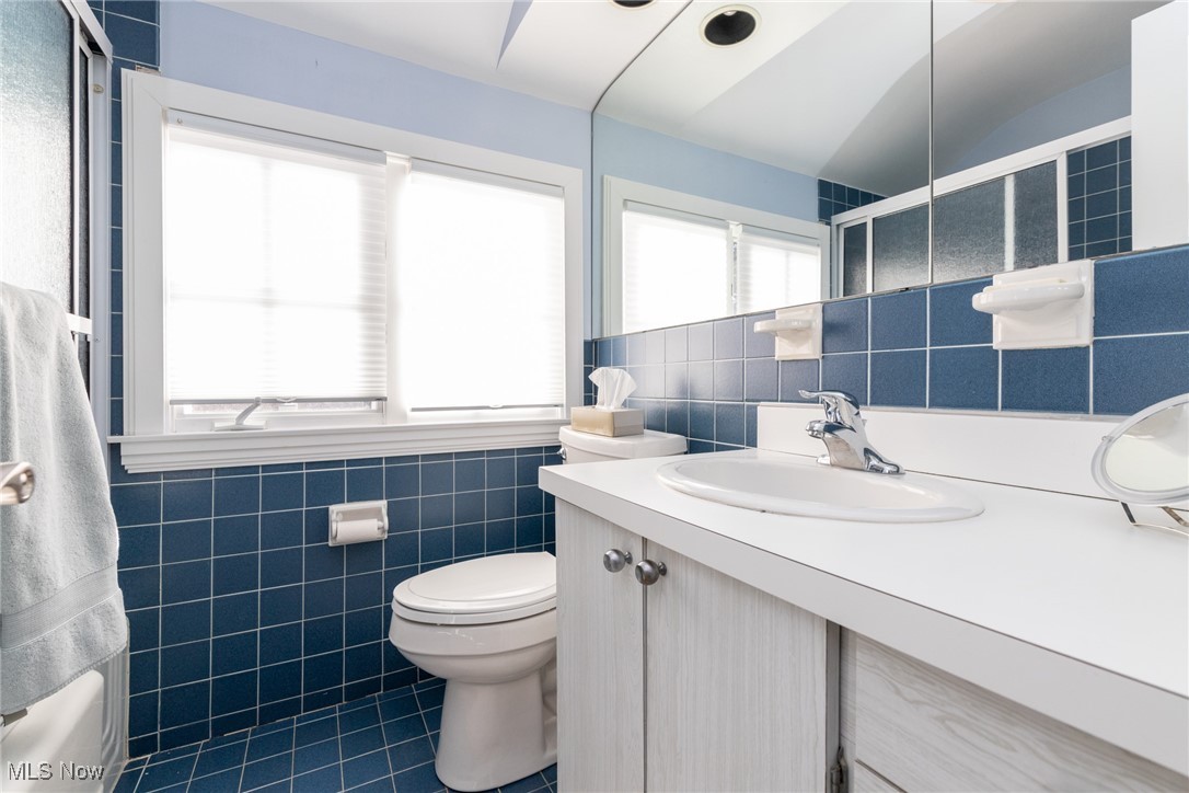 26161 Shaker Boulevard Beachwood OH 44122