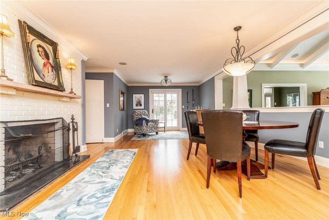 26161 Shaker Boulevard Beachwood OH 44122