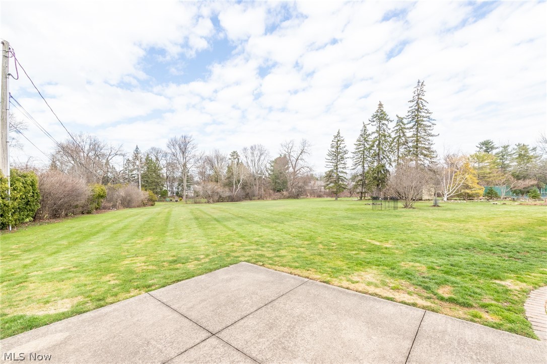 26161 Shaker Boulevard Beachwood OH 44122