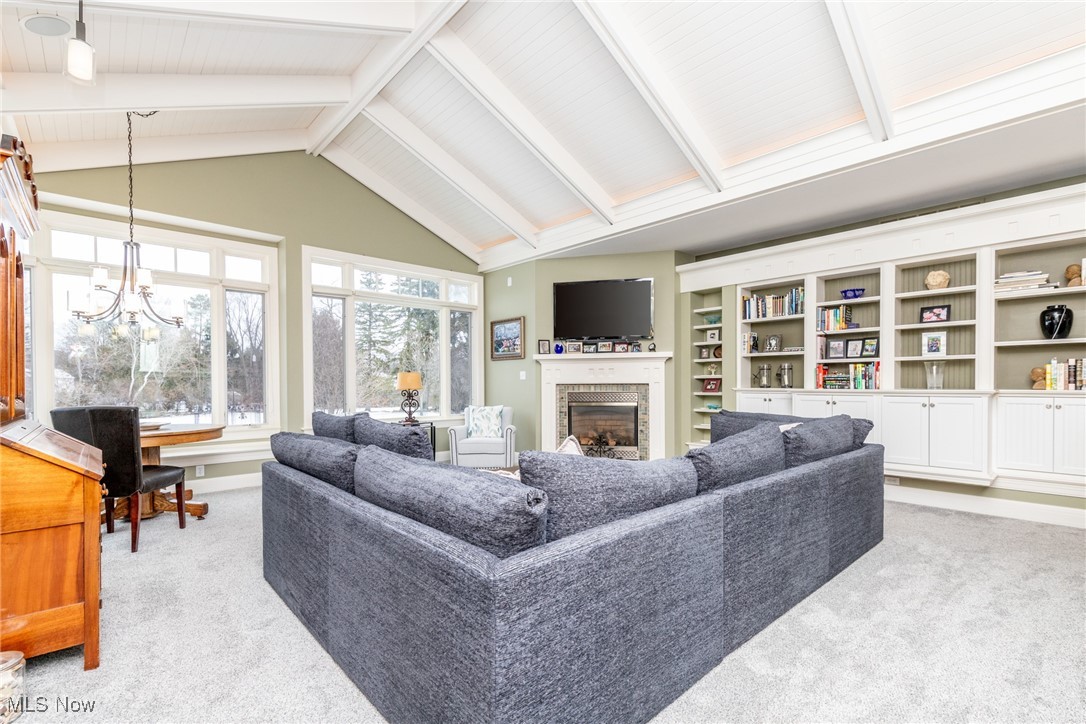 26161 Shaker Boulevard Beachwood OH 44122