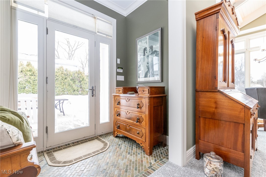 26161 Shaker Boulevard Beachwood OH 44122