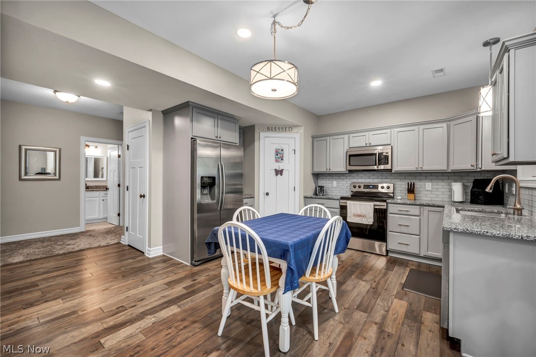 4079 Deer Lake Drive Medina OH 44256