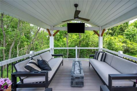 4079 Deer Lake Drive Medina OH 44256