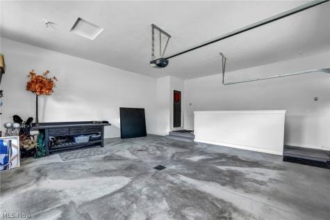 4079 Deer Lake Drive Medina OH 44256