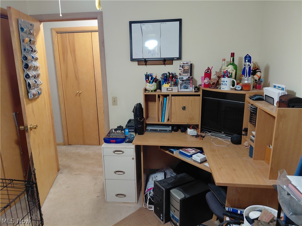436 Secrist Lane Girard OH 44420