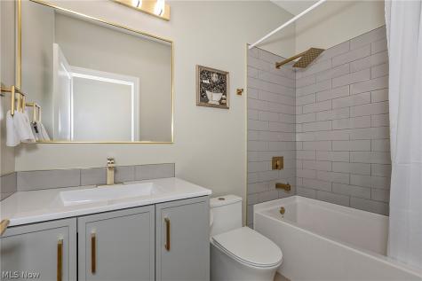 1441 Stanford Drive Brunswick OH 44212