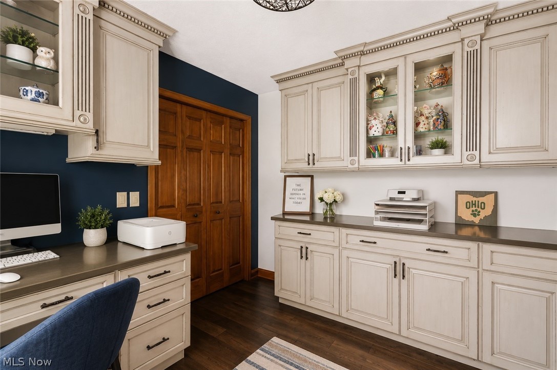 5743 Williamsburg Drive Highland Heights OH 44143