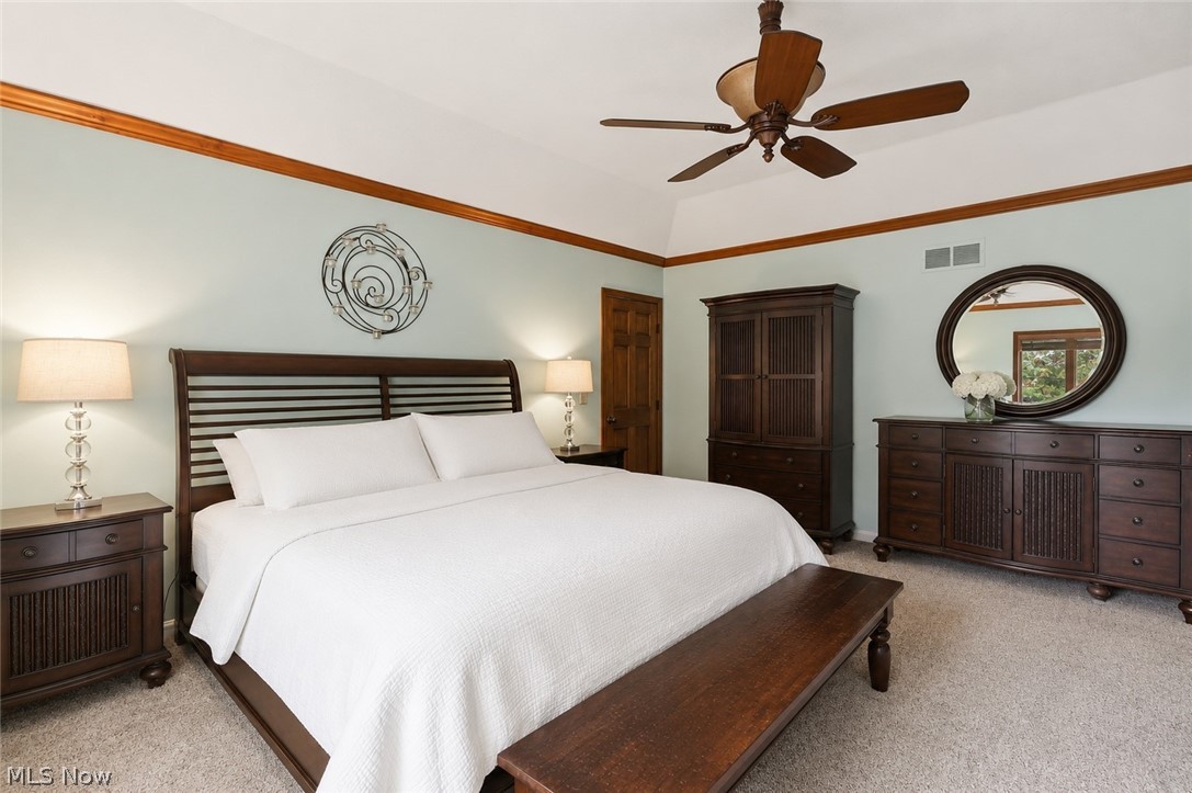 5743 Williamsburg Drive Highland Heights OH 44143