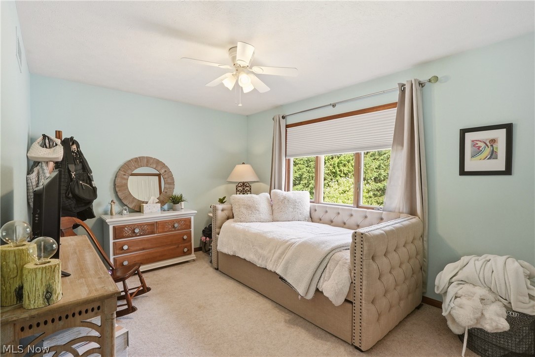 5743 Williamsburg Drive Highland Heights OH 44143