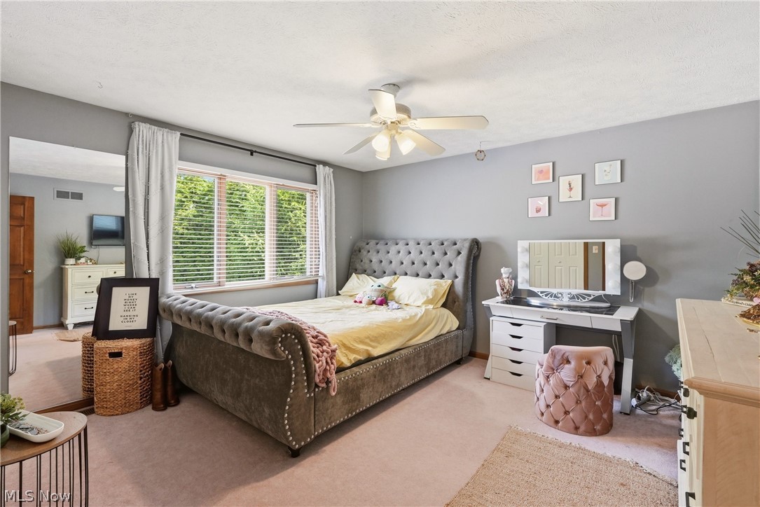 5743 Williamsburg Drive Highland Heights OH 44143