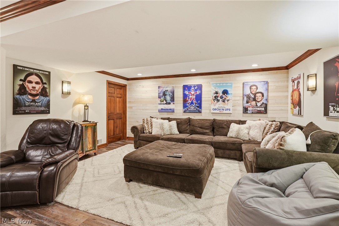 5743 Williamsburg Drive Highland Heights OH 44143