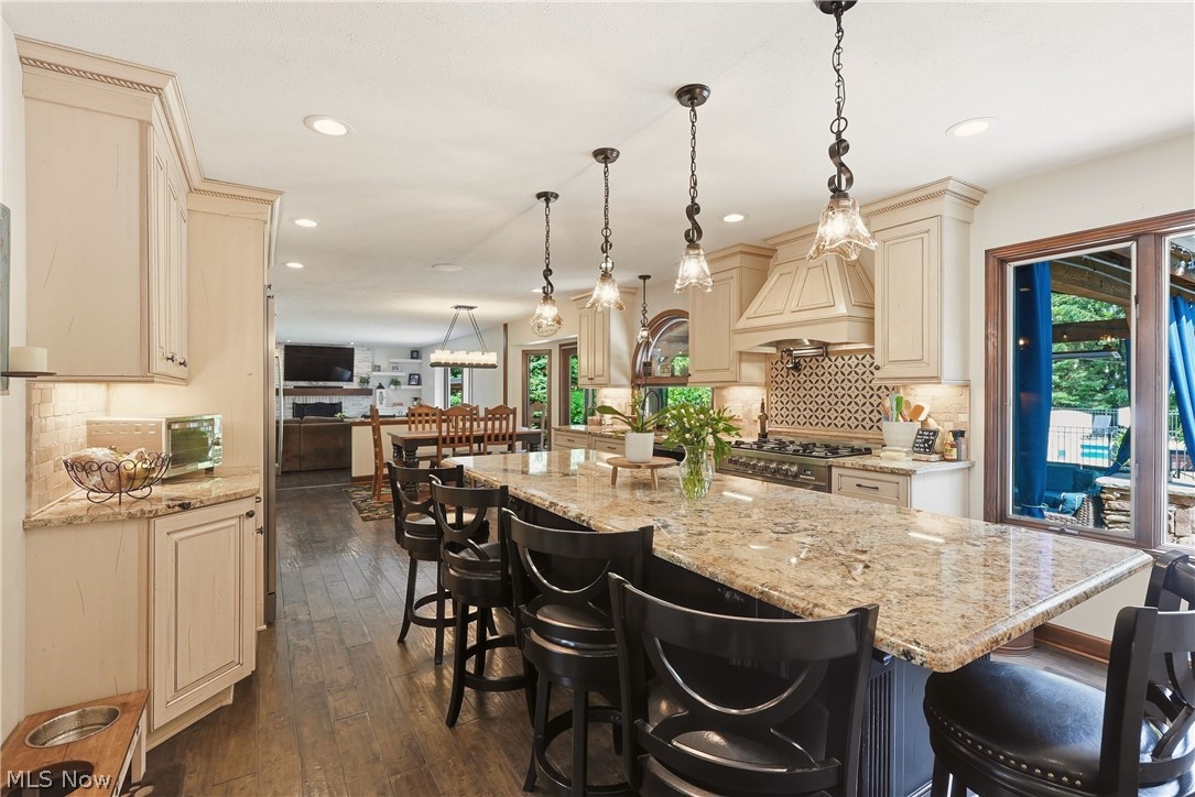 5743 Williamsburg Drive Highland Heights OH 44143