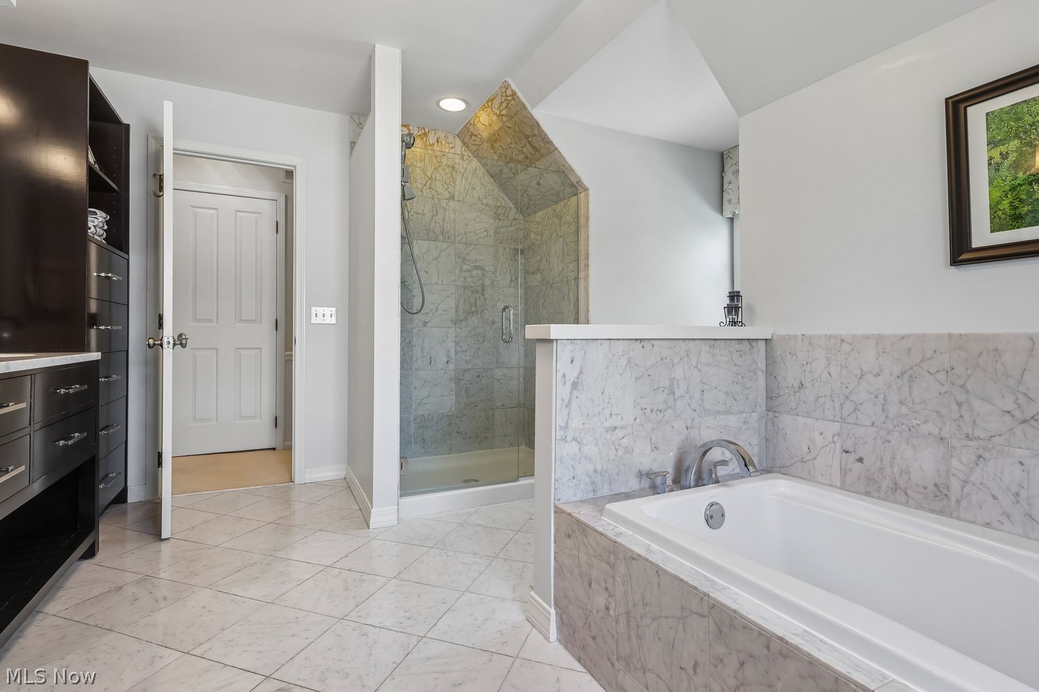 327 Whitetail Drive Chagrin Falls OH 44022