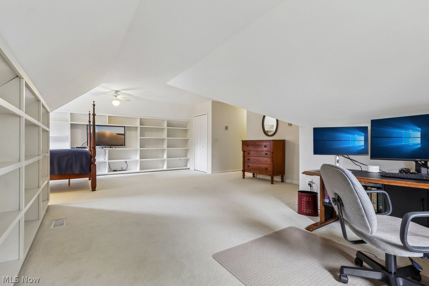 327 Whitetail Drive Chagrin Falls OH 44022