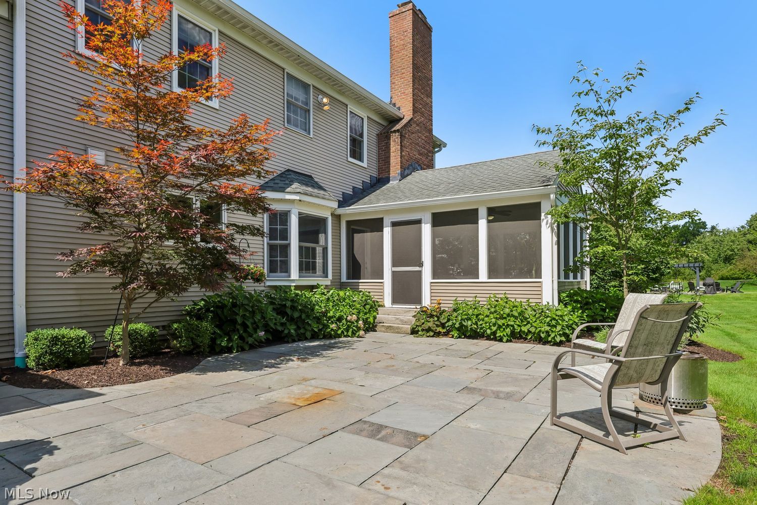 327 Whitetail Drive Chagrin Falls OH 44022