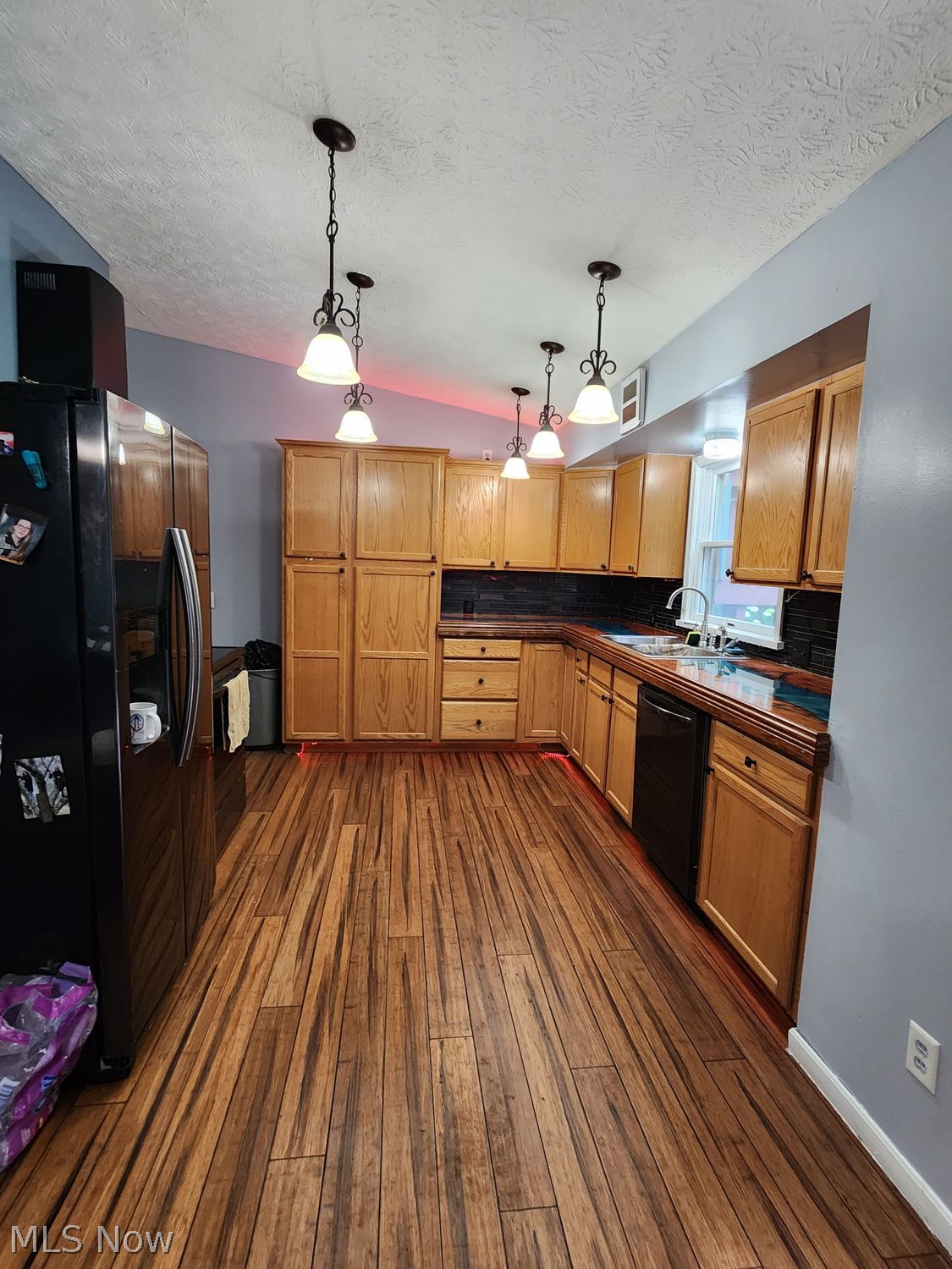 1220 Whispering Pines Lane SW Dellroy OH 44620
