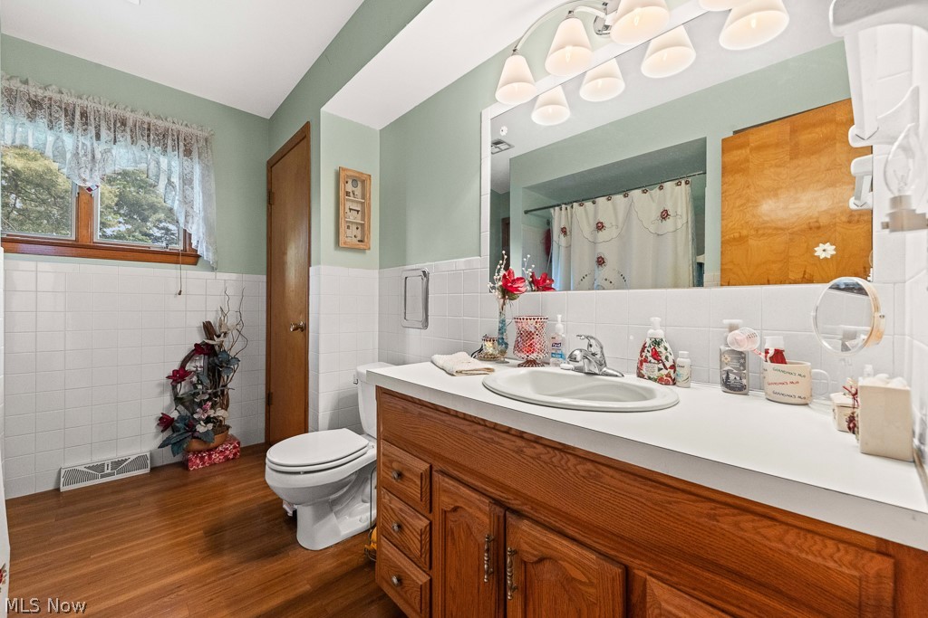 5849 Iva Drive Akron OH 44319