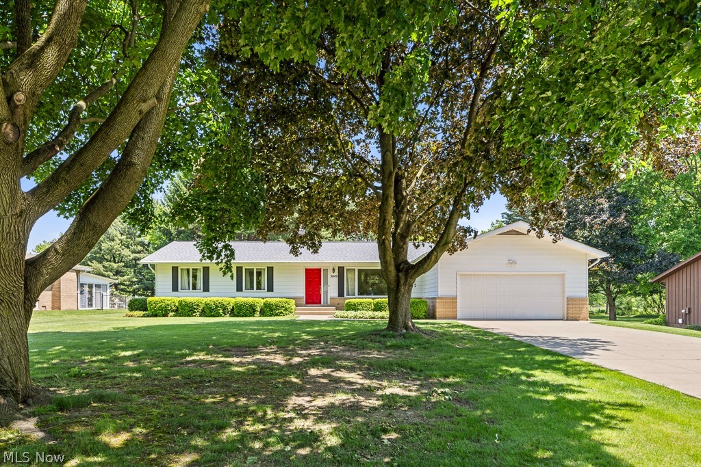 5849 Iva Drive Akron OH 44319