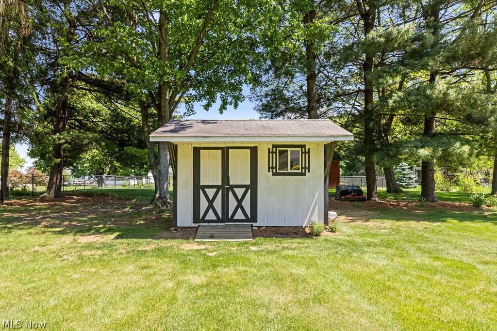 5849 Iva Drive Akron OH 44319