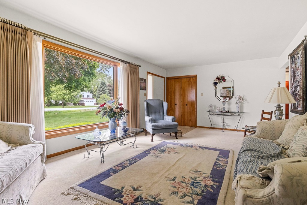 5849 Iva Drive Akron OH 44319