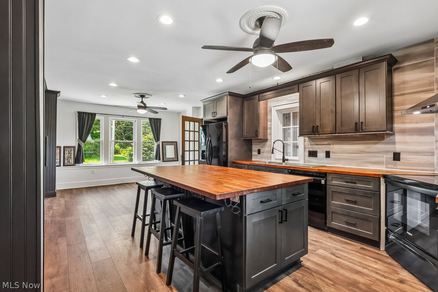 3405 Lincoln Street E Canton OH 44707