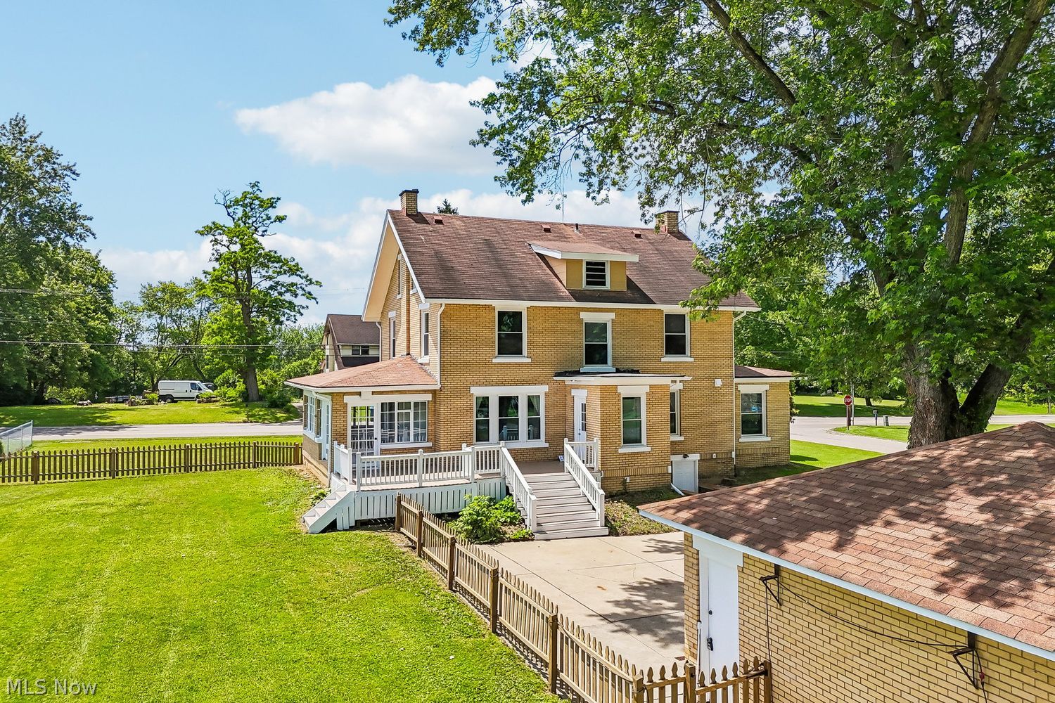 3405 Lincoln Street E Canton OH 44707