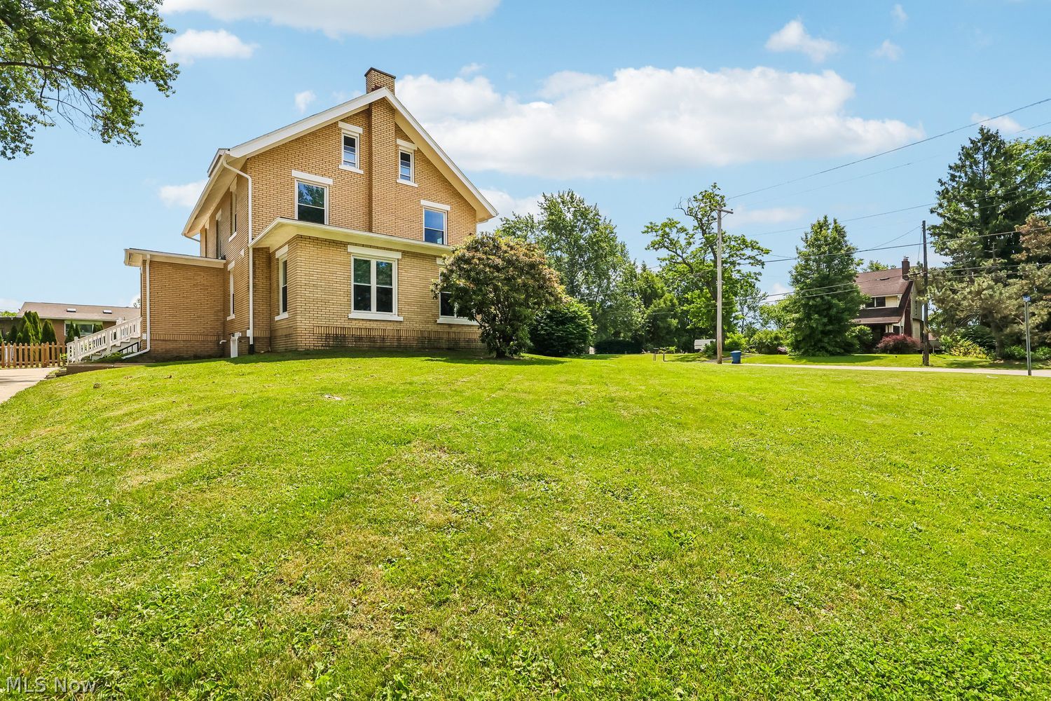 3405 Lincoln Street E Canton OH 44707