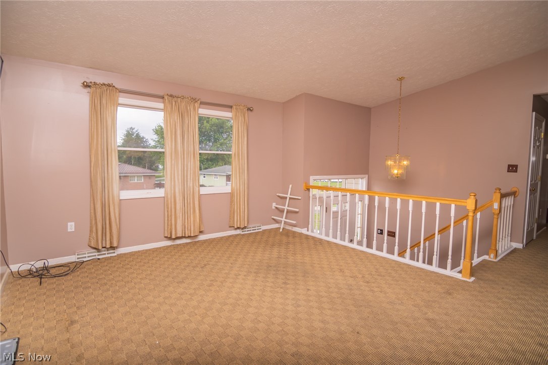 60 Broadview Place Wintersville OH 43953