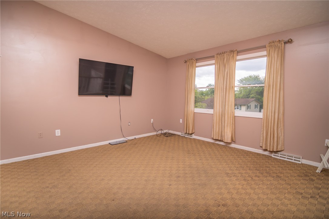 60 Broadview Place Wintersville OH 43953