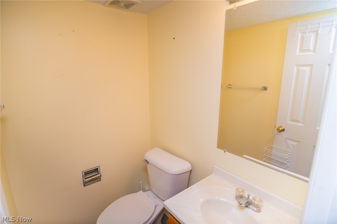 60 Broadview Place Wintersville OH 43953