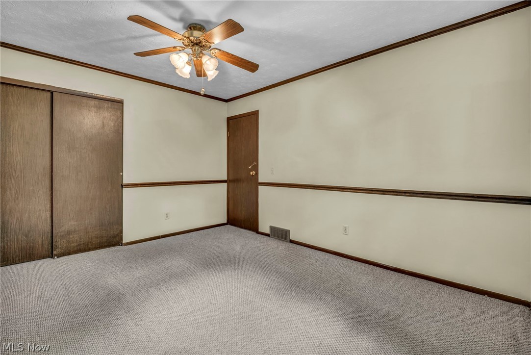 2725 Roberts Avenue NW Canton OH 44709