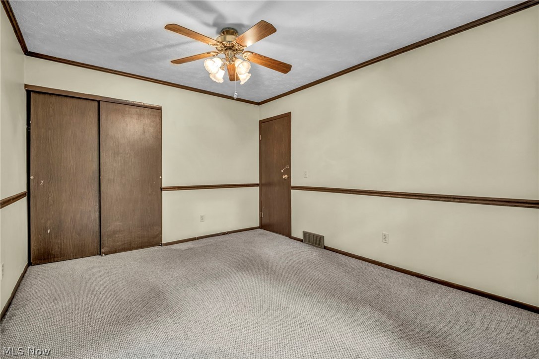 2725 Roberts Avenue NW Canton OH 44709