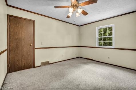 2725 Roberts Avenue NW Canton OH 44709