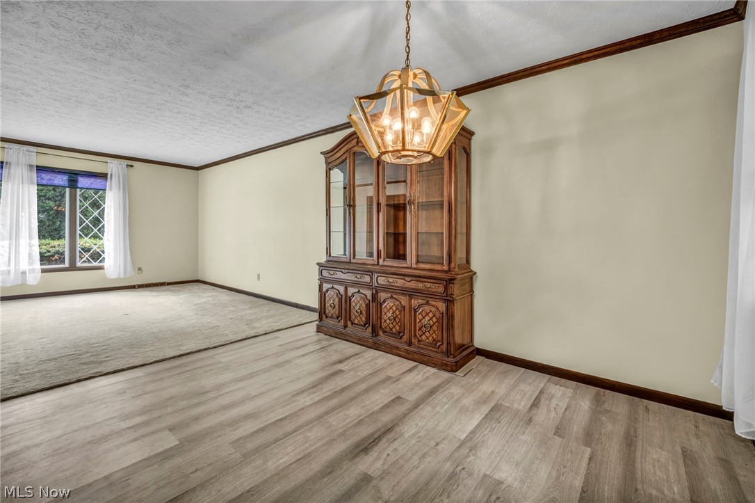 2725 Roberts Avenue NW Canton OH 44709