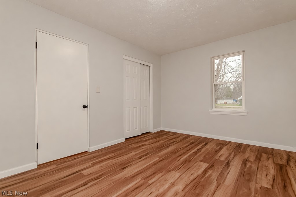 5220 North Ridge W Saybrook OH 44004