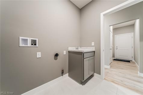 4310 Literary Lane Willoughby OH 44094
