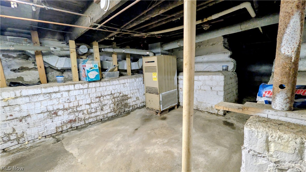 297 Depot Street Conneaut OH 44030