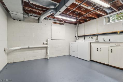8365 Beatty Street NW Massillon OH 44646