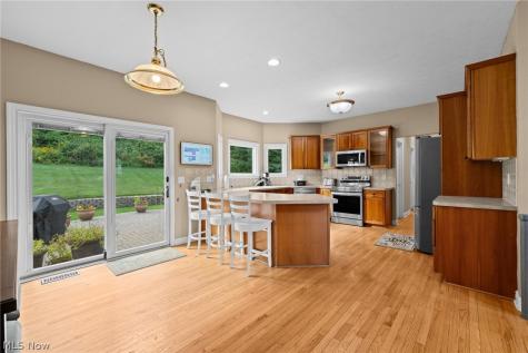 6576 Glen Coe Drive Brecksville OH 44141
