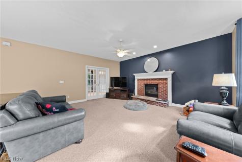 6576 Glen Coe Drive Brecksville OH 44141