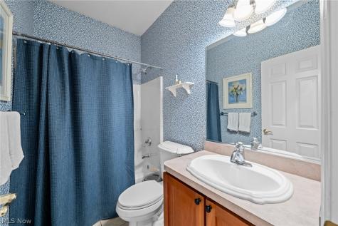 6576 Glen Coe Drive Brecksville OH 44141