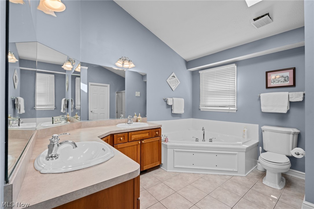 6576 Glen Coe Drive Brecksville OH 44141